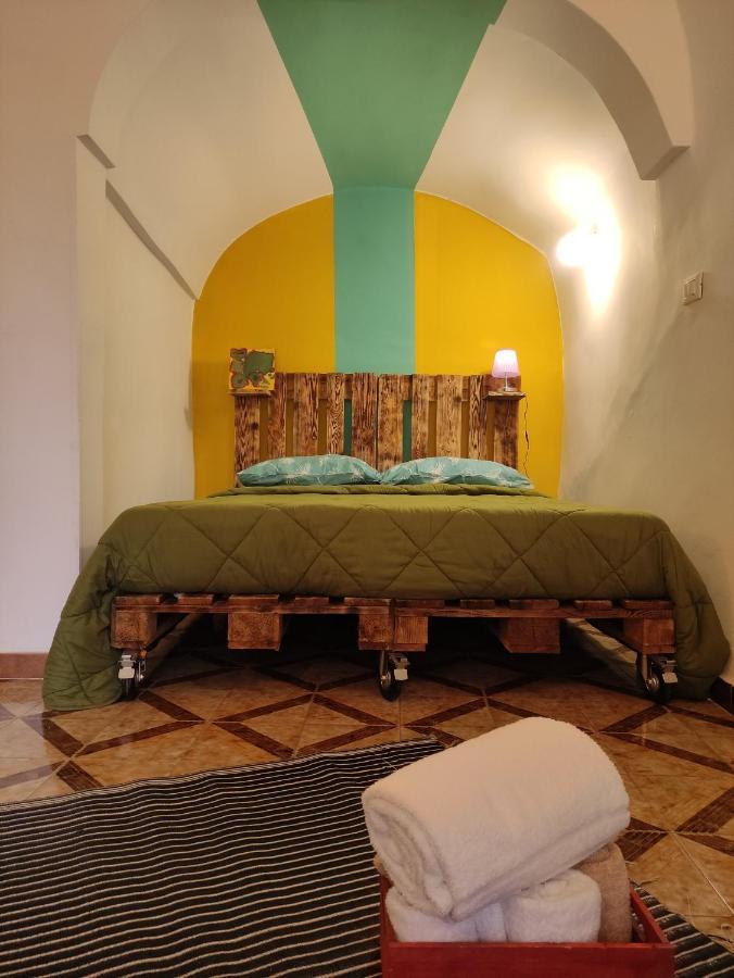 Abstract Home ออสตูนี ภายนอก รูปภาพ